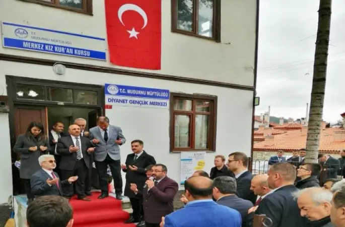 Mudurnu’da, Diyanet İşleri Gençlik Merkezi Dualarla Açıldı.