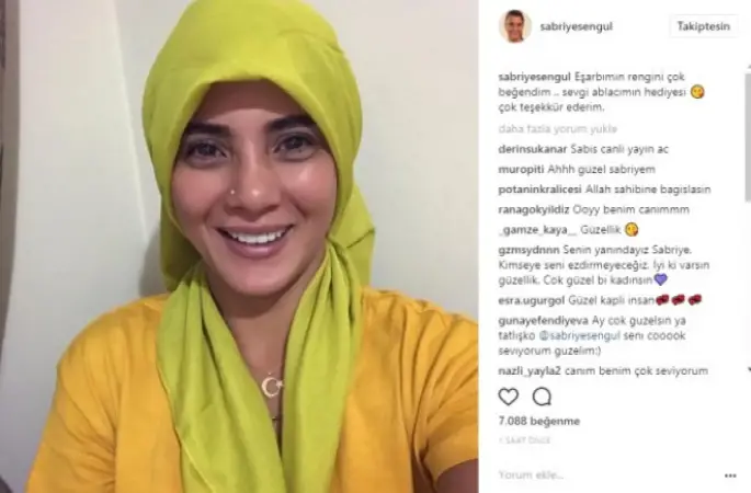 Sabriye'nin Başörtülü Paylaşımı Binlerce Beğeni Aldı