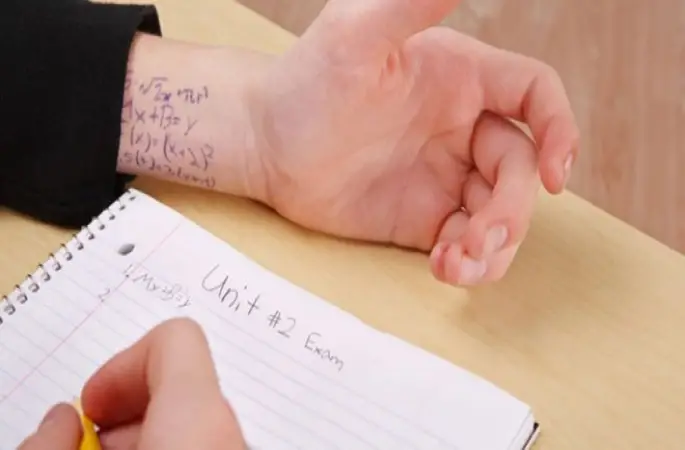 Yolsuzluk kültürü okullarda kopya çekmekle başlıyor