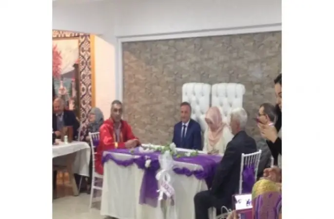 Gelibolu Müftüsü Dr. İbrahim Özler İlk Resmi Nikahı kıydı