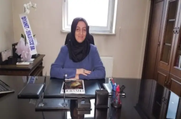 Düzce'nin İlk Kadın Müftü Yardımcısı Görevine Başladı