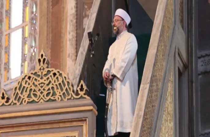 Gündem İstanbul Barosu haddini aştı! Diyanet İşleri Başkanı Erbaş'a yönelik saldırılar devam ediyor.