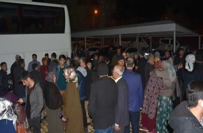 Adıyaman'da umre ödülü kazanan öğrenciler törenle uğurlandı