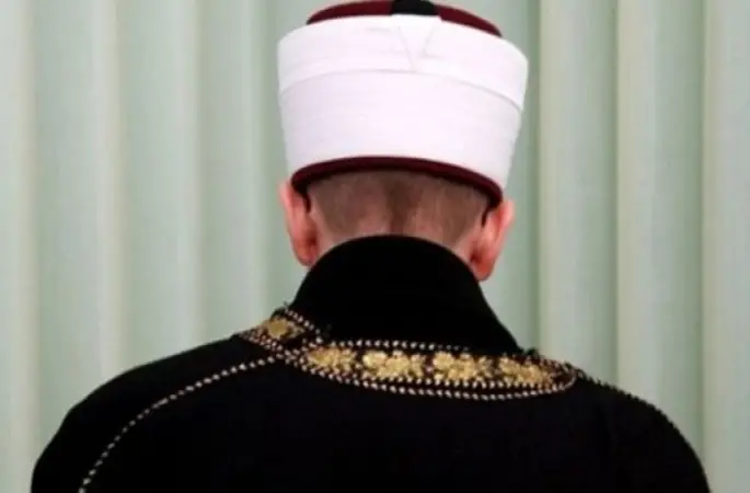 Din görevlilerine hırsızlık şoku