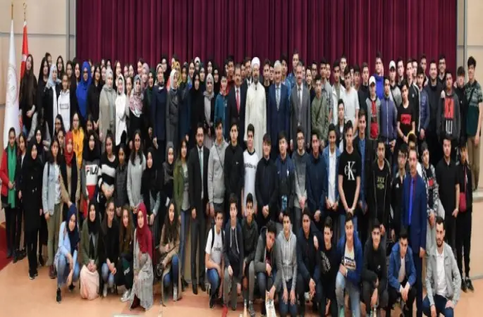 Erbaş, Avrupa’dan gelen gençlerle buluştu