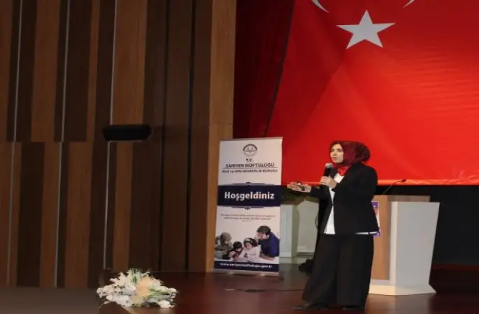 Sarıyer'de , Adalet ve Hakkaniyet Bağlamında Kadın  konferansı verildi