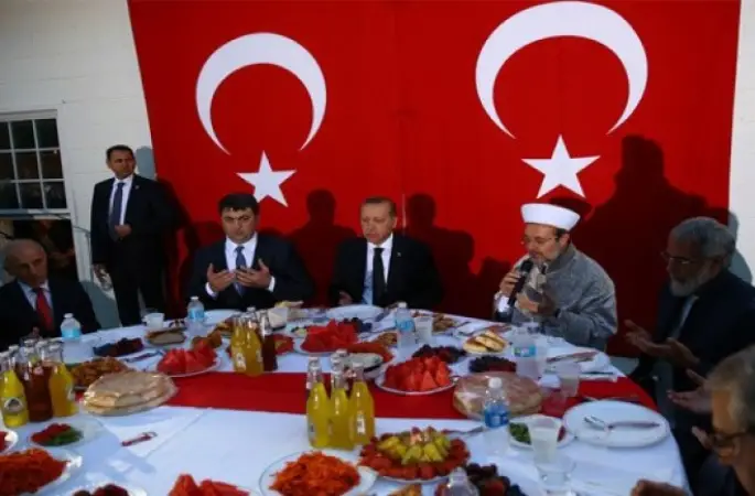 Erdoğan, ABD’deki Müslümanlarla İftar Yemeğinde Bir Araya Geldi