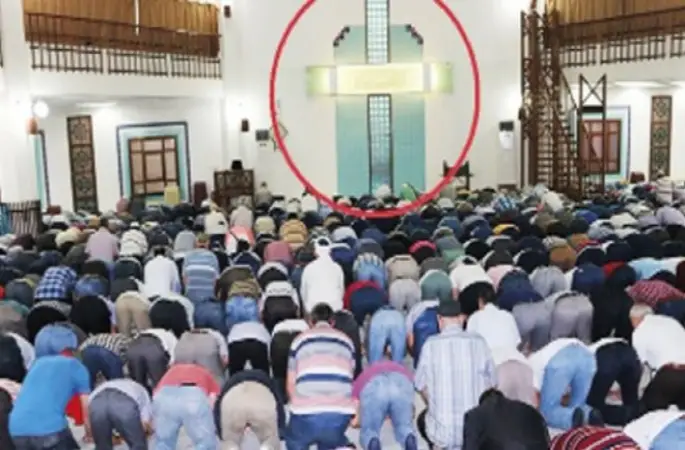 Müftülük şikâyetler üzerine caminin mihrabını yeniden düzenledi