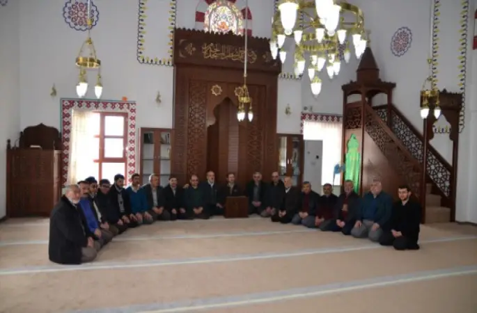 İmamlara  Ezanı Güzel Okuma Kursu