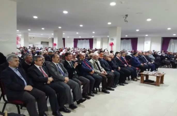 Pazaryeri Müftülüğünden" Peygamberimizin Aile Hayatı" Konulu konferans