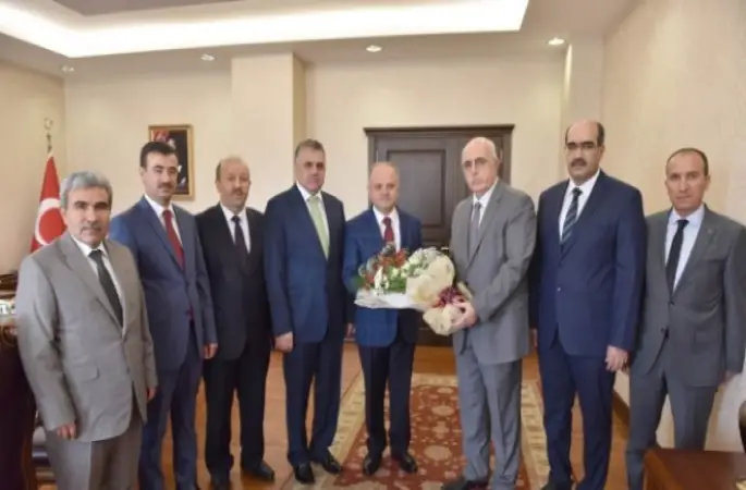 Vali Özdemir Çakacak, İl Müftüsü Melek'i Kabul Etti