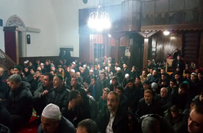 Gençler Sabah Namazında Buluştu