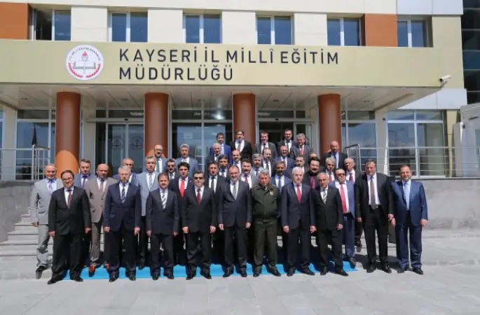 İl Ve Bölge Müdürleri Vali Düzgün Başkanlığında Toplandı